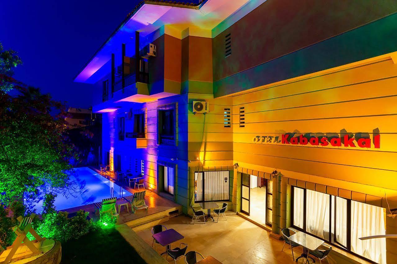 Kabasakal Hotel Çeşme Exterior foto