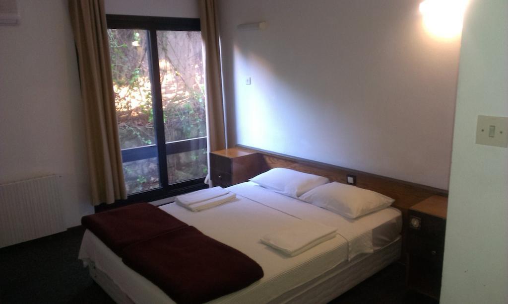 Kabasakal Hotel Çeşme Habitación foto